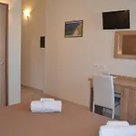 Sofia 4*
