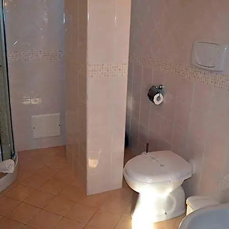 Sofia 4*