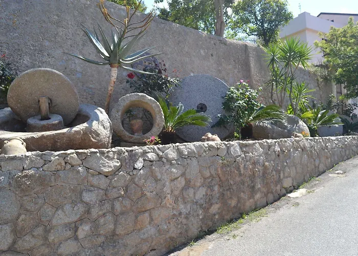 Sofia Bed & Breakfast 4*